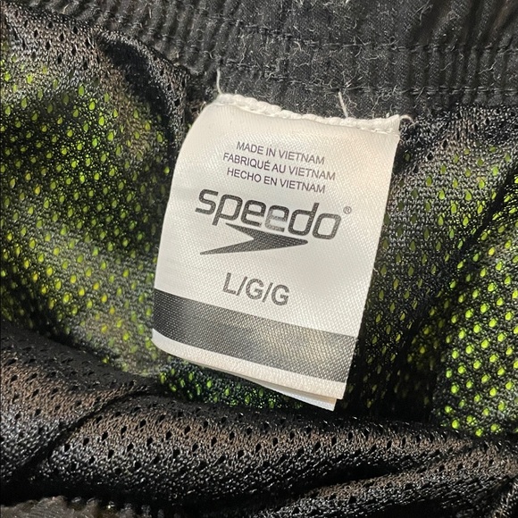 🩷Speedo Black and Neon Green Swimwear - Picture 2 of 2